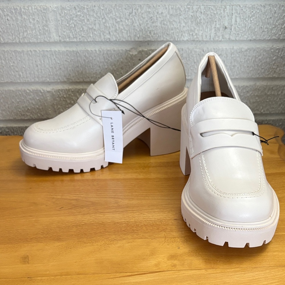 Lane Bryant Dream Cloud Cream Lug Sole Chunky Heel Platform Penny Loafers 10W - Picture 1 of 8